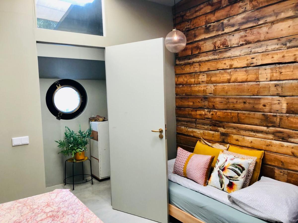 Hotel Houseboat Tante Piet Amsterdam Exterior foto